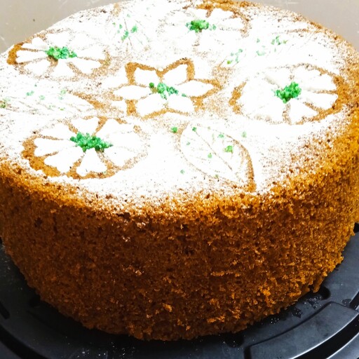کیک هویج کیکی بسیار خوشمزه و لذیذ و مناسب عصرانه در روزها و شب های زمستان بسیار دلچسبه