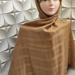 روسری نخی طرح دار قواره متوسط در حدود 115 سایز دخترانه کیفیت عالی دور ریش خوش ایست