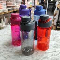 بطری آب پلاستیکی ورزشی