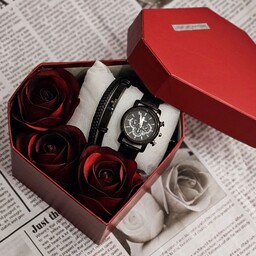 باکس کادو زنانه دخترانه ساعت و دستبند با باکس و گل مناسب هدیه 