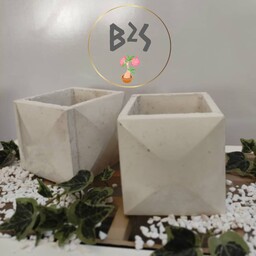 گلدان سنگ مصنوعی مدل نارین ابعاد 12در10.5در10،(پسکرایه هزینه ارسال موقع تحویل به عهده مشتری)