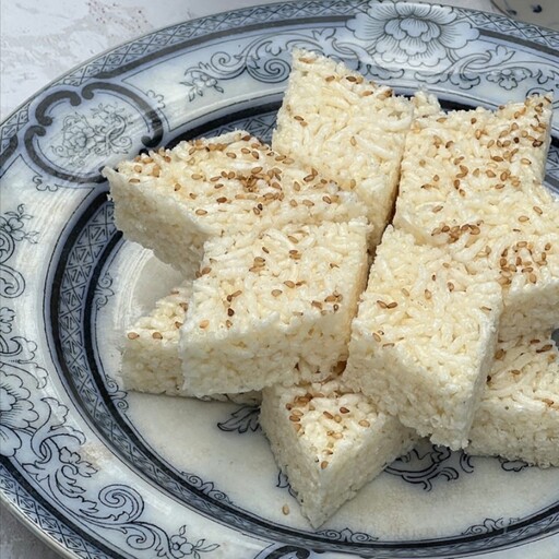 شیرینی سنتی برنجک یا ماکلمه(دختر دونه) مازندران(300)گرمی