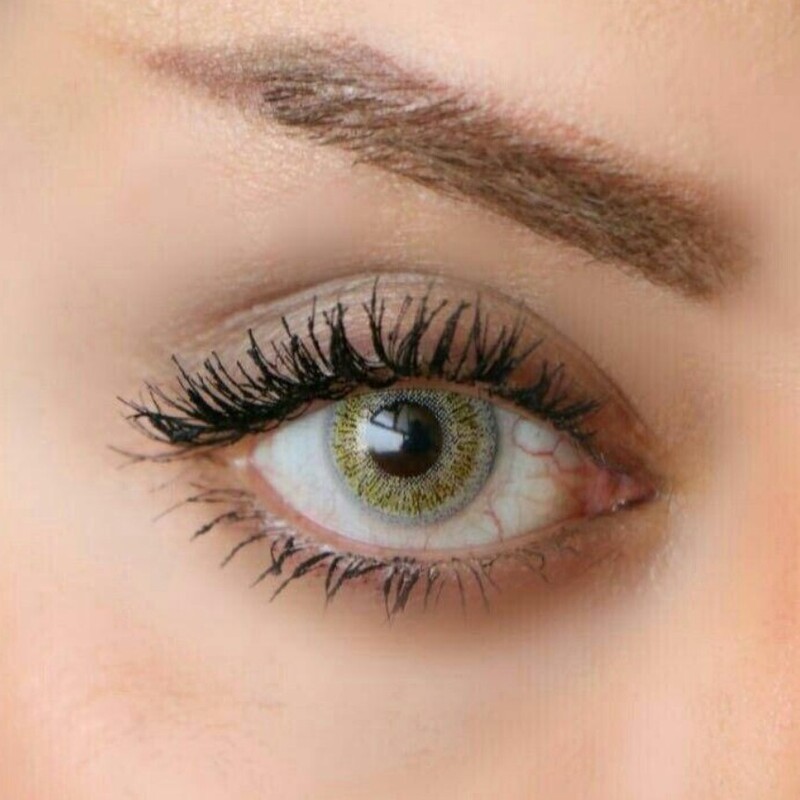 لنز چشم  رنگی سالانه پلی ویو yellow brown ( رنگ طوسی روشن با رگه های عسلی )