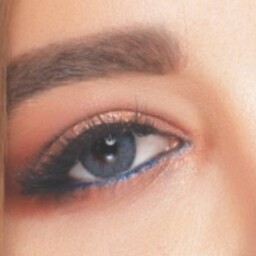 لنز چشم طبی رنگی سالانه رینبو sole blue 2t سری پیکون ( رنگ آبی دور مشکی)