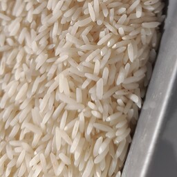 برنج هاشمی اعلا ومعطر وسوپرسالم، کشت دوم، برنج و خوش عطر  وطعم  که  تولید ان به روش ارگانیک بدون استفاده از سموم میباشد