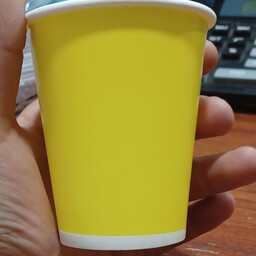 لیوان کاغذی معمولی تک رنگ 