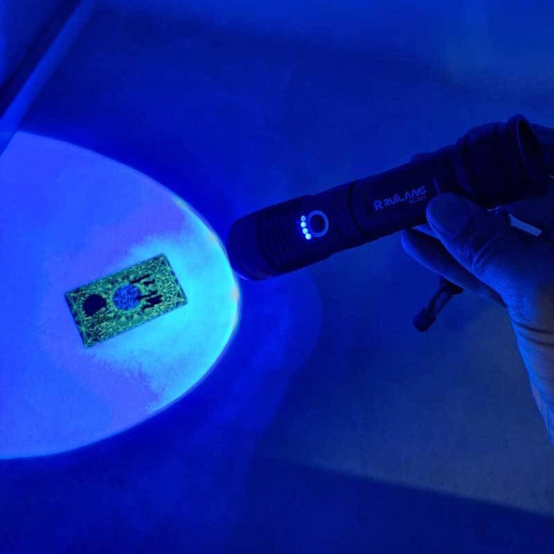 چراغ قوه یو وی حرفه ای 365 نانومتر مدل UV-X71 فرابنفش،مناسب سنگ شناسی و گوهر شناسی