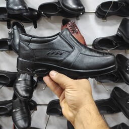کفش مردانه طبی بسیار راحت و خوش پا از تولید به مصرف با نازلترین قیمت
