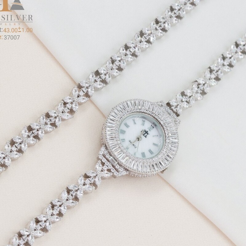 ساعت و دستبند نقره زنانه برند GTA گارانتی دار و روکش طلای سفید 