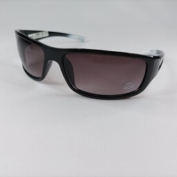 عینک آفتابی مردانه ورزشی کد 601 محصول شرکت beeline group آلمان UV400 برند accessories بهمراه شناسنامه محصول