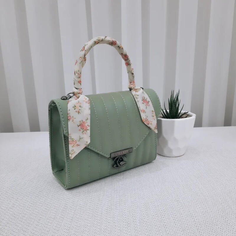 کیف دلربا سبز