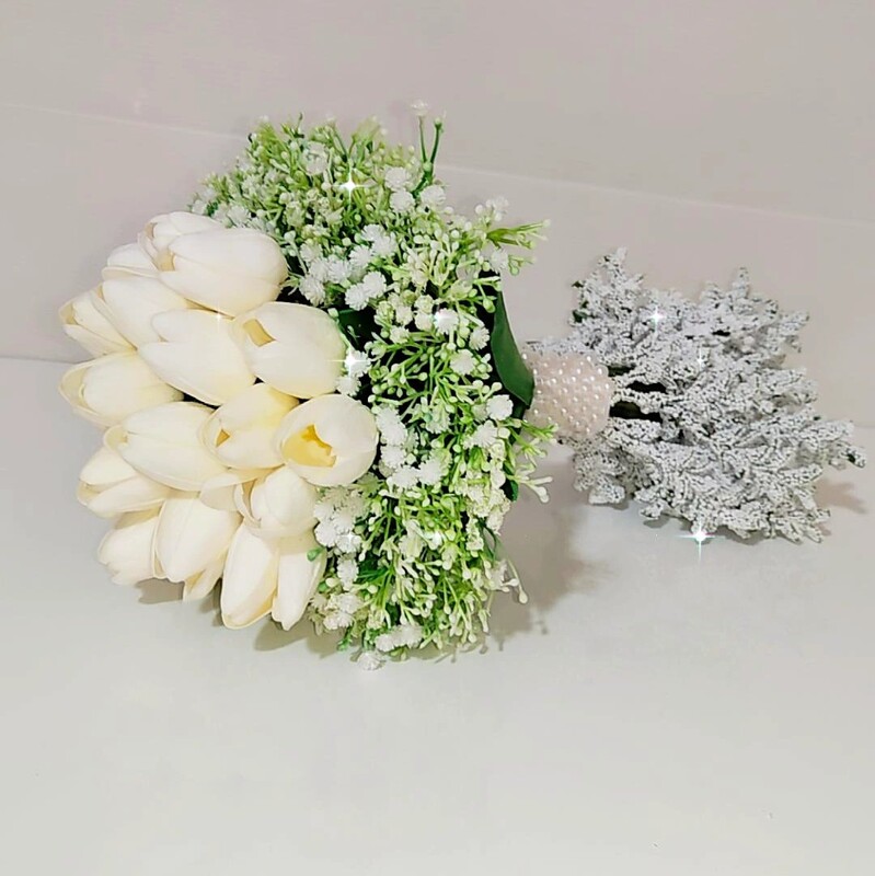 دسته گل،دسته گل لاله،لاله،لاله لمسی،دسته گل عروس،دسته گل مصنوعی عروس،دسته گل عروسی،گل مصنوعی،عروس