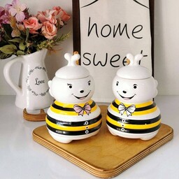 عسل خوری زنبور عسل دختر و پسر 