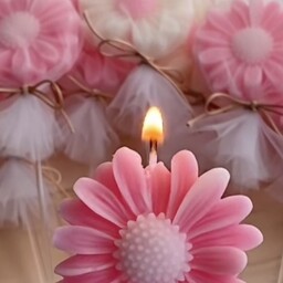 گیفت شمع گل بابونه(مارگاریت) مناسب برای عقد ، عروسی ، تولد،  جشن تعیین جنسیت ، جشن تکلیف و .... 