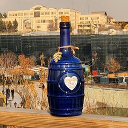بطری یک لیتری ونوس تولید شده با بلور آبی کبالت اصلی با درب چوب پنبه پرتقالی