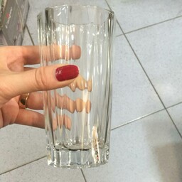 لیوان بدون دسته ایرانی بسیار شیک و با کیفیت ، قیمت برای 6 عدد می باشد