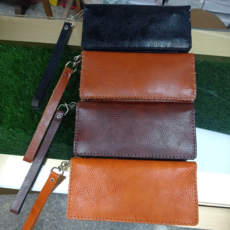 کیف های دستی  مردانه  در رنگهای مختلف
