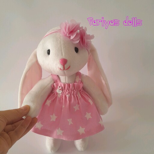 عروسک خرگوش خندون (برندعروسک پری یاس) با لباس و پارچه بدن جدید