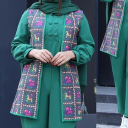 ست سه تیکه دخترانه شیک و زیبا شامل سارافون ،زیر سارافون و شلوار در دو رنگ سبز و مشکی 