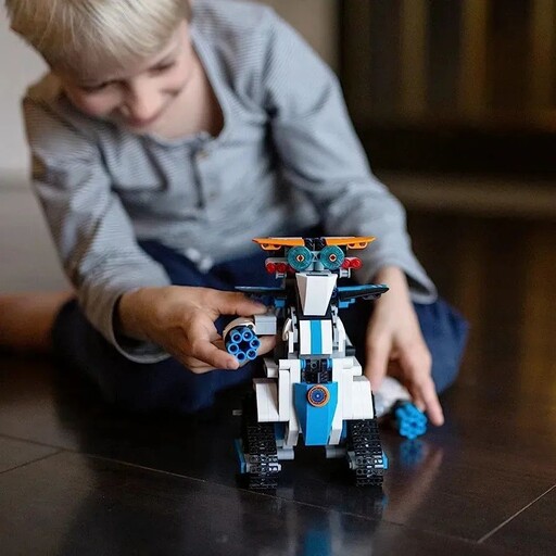 ربات هوشمند کنترولی برند Coodoo برای رشد خلاقیت کودکان 