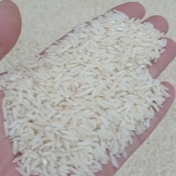 برنج هاشمی درجه یک سه الکه سورتینگ شده در بسته های ده و بیست کیلویی 