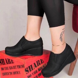 کفش زنانه سوویت لژدار رویه بلند طرح صنم با ارسال رایگان