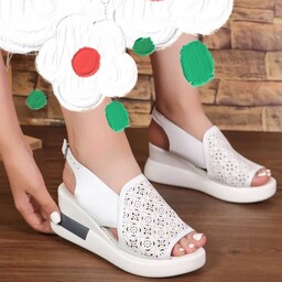 کفش زنانه اسکایپ لژدار طرح لیزری سفید با ارسال رایگان