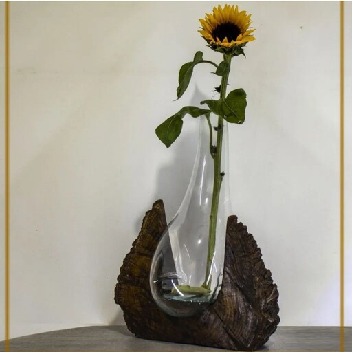 گلدان شیشه ای با پایه چوب کد 150