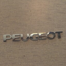 آرم نوشته PEUGEOT  روی صندوق 206 اصلی ایساکو 