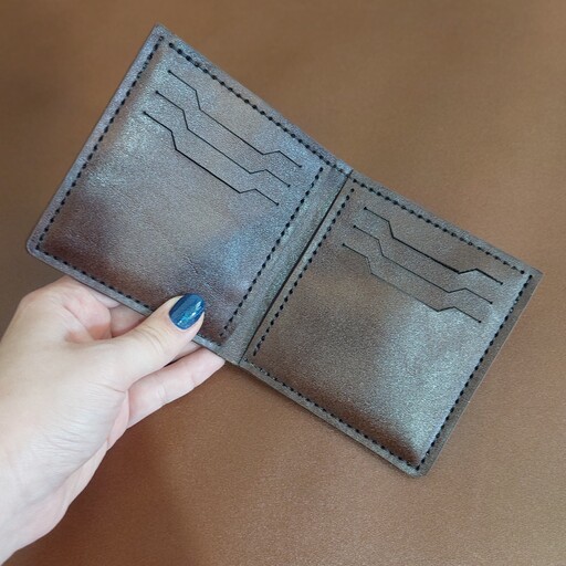 کیف پول جیبی مردانه دوخته شده با چرم گاوی رنگ قهوه ای