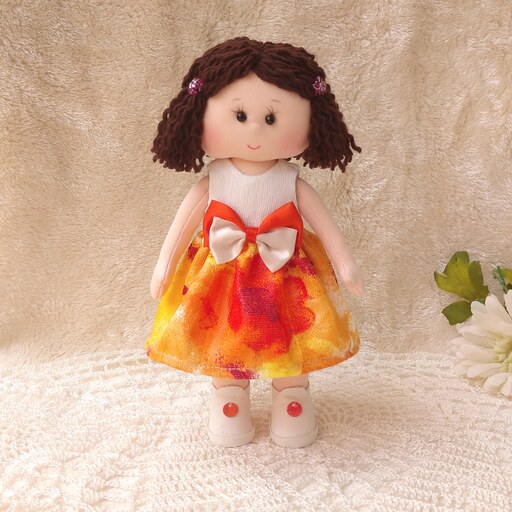 عروسک روسی دختر 20 سامتی مو کاموایی مناسب هدیه  با لباس قابل شستشو ارسال رایگان