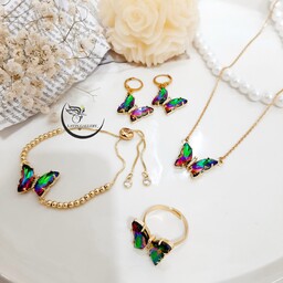 ست پروانه استیل و کریستالی گردنبند دستبند انگشتر گوشواره رنگ های هولوگرامی رنگ ثابت(لاوین گالری)