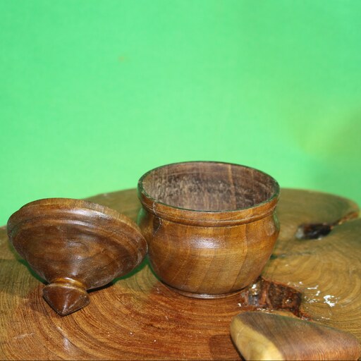 قندان چوبی از چوب گردو زیبا و خاص و مناسب برای هدیه