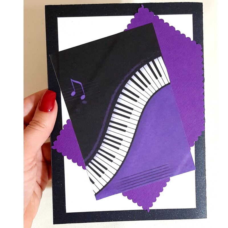 کارت پستال دست ساز طرح پیانو