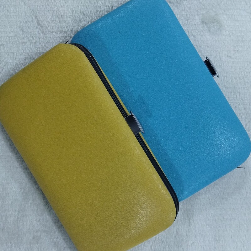 ست مانیکور  کاربردی در دو رنگ آبی و زرد 