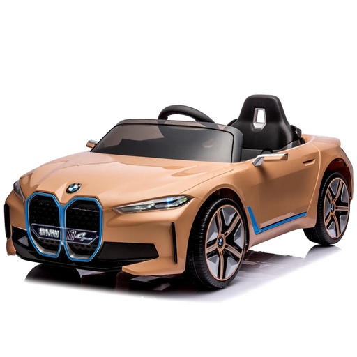 ماشین شارژی مدل BMW i4 با کنترل از راه دور 