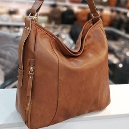 کیف دوشی ساده جادار با رنگهای زیبا 