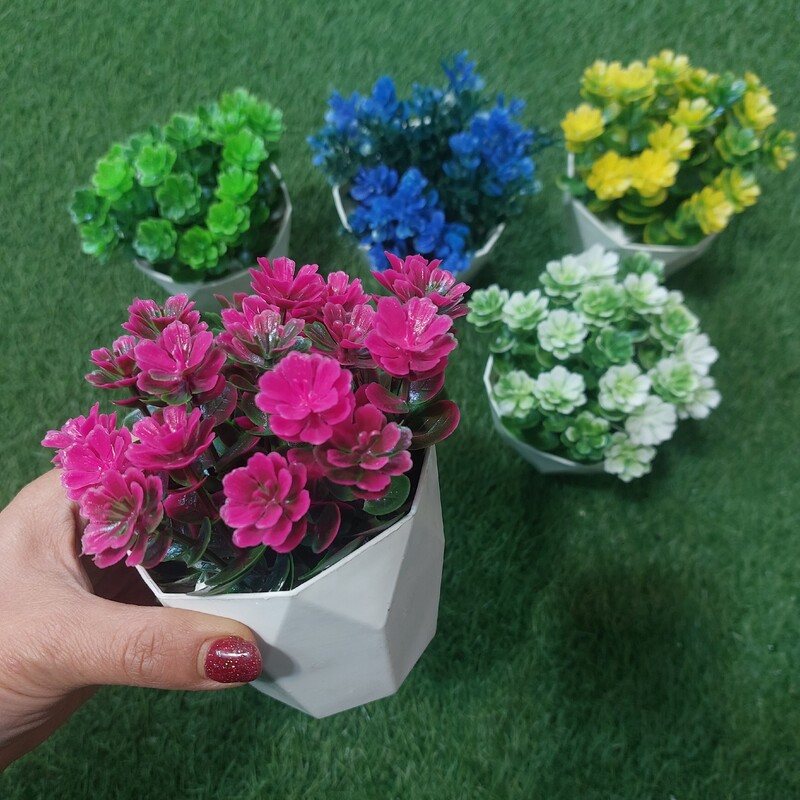 گل مصنوعی با گلدان گل دکوری کوچک فانتزی گل مصنوعی در رنگهای شاد و زیبا قابل شستشو در پلاسکو دهقان 