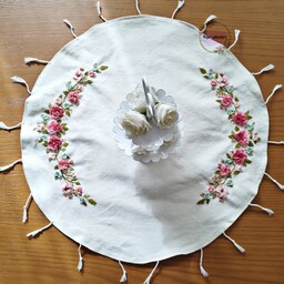 رومیزی دست دوز و گلدوزی شده پارچه الیاف طبیعی