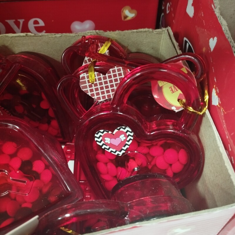 شکلات ولنتاین طرح قفل و کلید قلبی بسیار جذاب و زیبا برای هدیه ولنتاین و تولد 