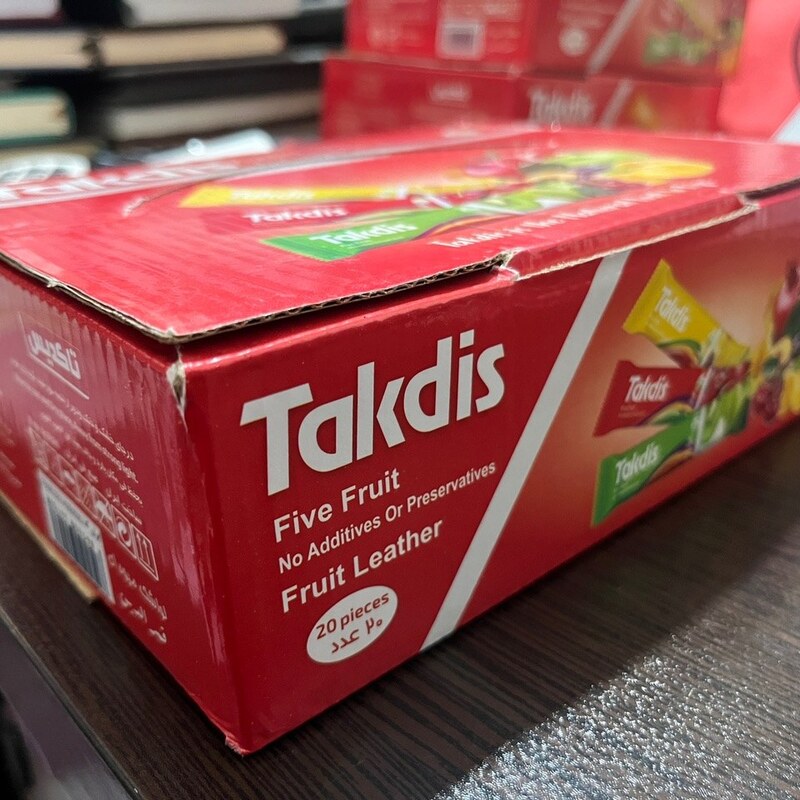لواشک لایه ای استیکی تاکدیس طعم میوه های قرمز-جعبه20تایی