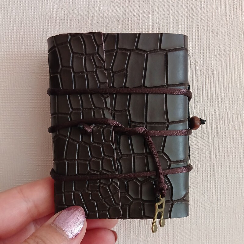 دفترچه دستساز چرم قهوه ای سوخته ساز کوچک،64برگ کرافت بدون خط 