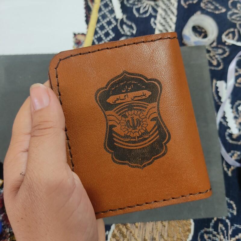 کیف کارت شناسایی با چرم طبیعی و کاملا دست دوز 
