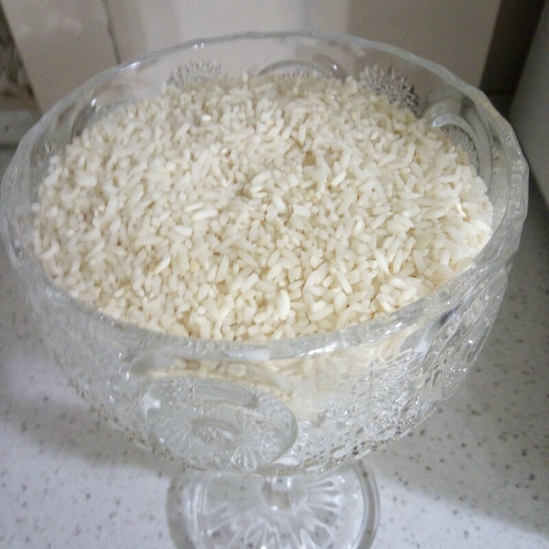 برنج سر لاشه طارم معطر یک کیلویی درجه یک محصولی از شالیزارهای شمال ( خوش طعم ، خوش عطر) ارسالی از تهران 