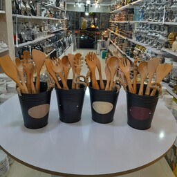 ست کفگیر و ملاقه چوبی بامبو با دسته سیلیکونی نسوز 5 تایی با ظرف سطلی در 5 رنگ مختلف
