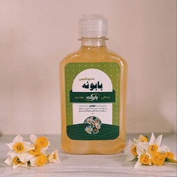 شامپو گیاهی طبیعی بابونه  مناسب برای موهای خشک و شکننده برطرف کننده شوره و  پوسته سر و تقویت پیاز مو( 300 گرمی)