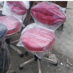 صندلی گردان جکدار شیک در رنگبندی متنوع  هزینه ارسال به صورت پسکرایه میباشد