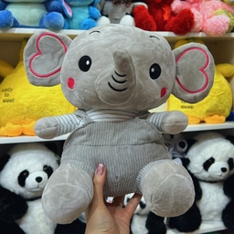 عروسک فیل طوسی لباس کبریتی(وارداتی،نانو،ضد حساسیت،قابل شست و شو)