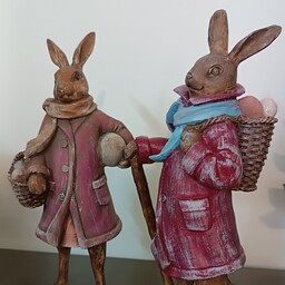 مجسمه خرگوش آقا و خانم واسین پتینه شده