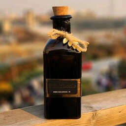 بطری شیشه ای قهوه ای نیم لیتری مدل هانی دست ساز فوتی بادرب چوب پنبه وارداتی بهداشتی 